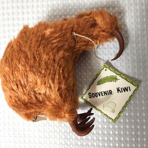 Luvme Toy MFG Co New Zealand Souvenir Kiwi Bird
